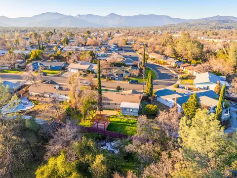 3250 Winding Way, Redding, CA 96003 photo 29