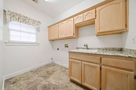 Other - 1063 River Ridge Dr, Redding, CA 96003 photo 4 of 4
