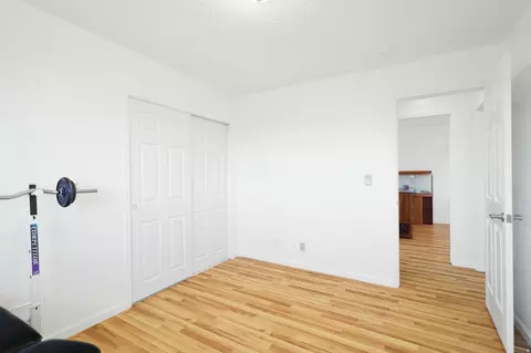 Bedroom - 3050 Ryan Ln, Redding, CA 96003 photo 6 of 10