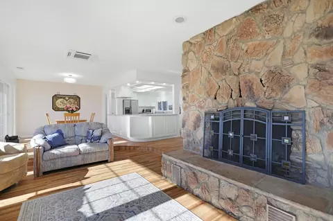 Living - 3050 Ryan Ln, Redding, CA 96003 photo 2 of 2