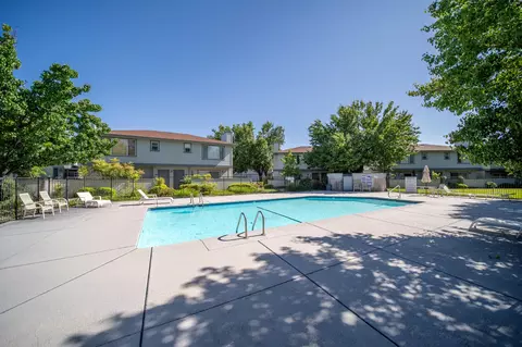 Exterior - 200 Ridgetop Dr # 26, Redding, CA 96003 photo 5 of 5