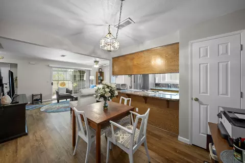 Dining - 200 Ridgetop Dr # 26, Redding, CA 96003 photo 1 of 1