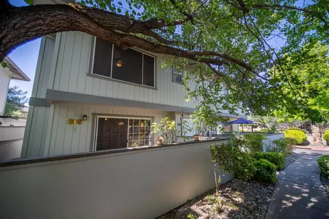 Exterior - 200 Ridgetop Dr # 26, Redding, CA 96003 photo 2 of 5