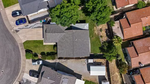 View/Area - 910 Montcrest Dr, Redding, CA 96003 photo 1 of 1