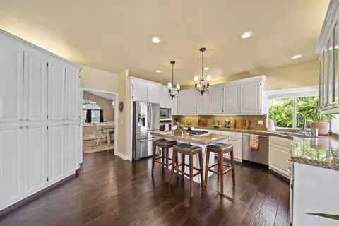 2266 Everest Dr, Redding, CA 96001 photo 11