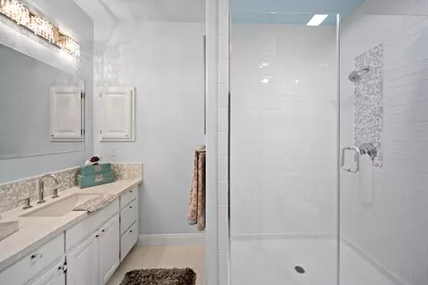 2266 Everest Dr, Redding, CA 96001 photo 26