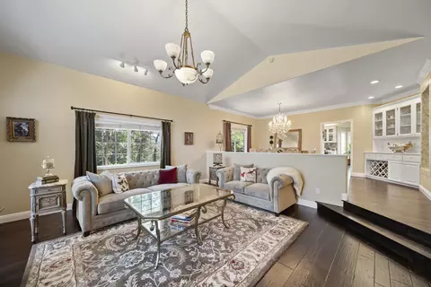 2266 Everest Dr, Redding, CA 96001 photo 8