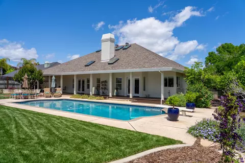 2266 Everest Dr, Redding, CA 96001 photo 33