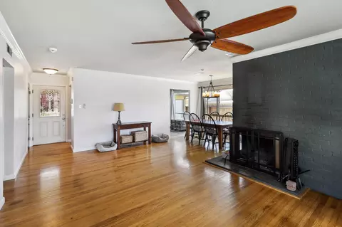 5801 Mountain View Dr, Redding, CA 96003 photo 15