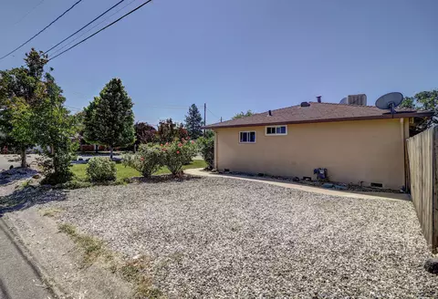 5801 Mountain View Dr, Redding, CA 96003 photo 33