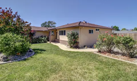 5801 Mountain View Dr, Redding, CA 96003 photo 32