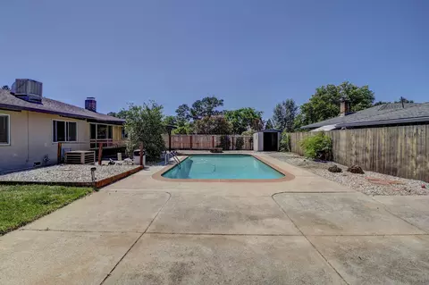 5801 Mountain View Dr, Redding, CA 96003 photo 34