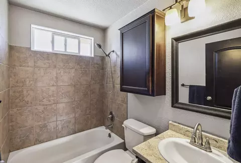 5801 Mountain View Dr, Redding, CA 96003 photo 17