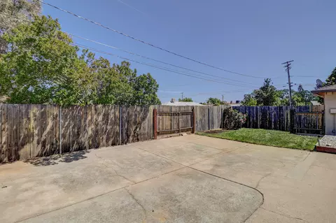 5801 Mountain View Dr, Redding, CA 96003 photo 29