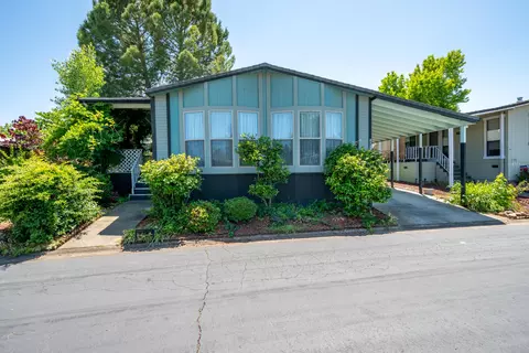4587 Hardwood Blvd Sp #202, Redding, CA 96003
