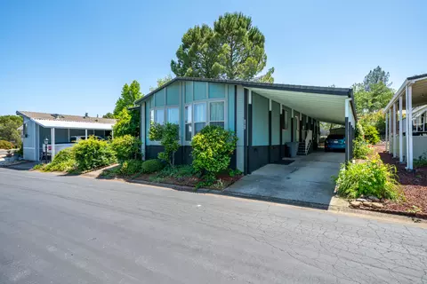 4587 Hardwood Blvd Sp #202, Redding, CA 96003 photo 4