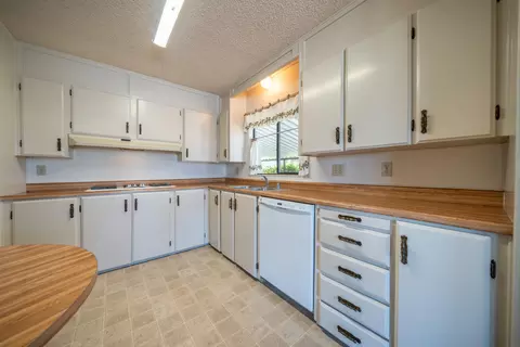 4726 Underwood Dr Sp #244, Redding, CA 96003 photo 22