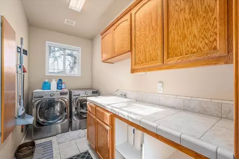 Other - 2122 Edinburgh Way, Redding, CA 96003 photo 5 of 7