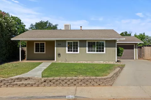 635 Nicklaus Ave, Red Bluff, CA 96080