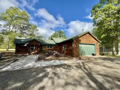 41170 Pixie Ln, Fall River Mills, CA 96028