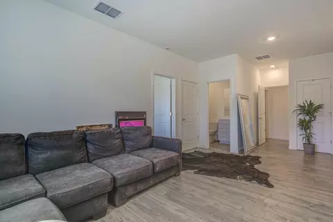 Entry Way - 2694 Seiad St, Redding, CA 96002 photo 4 of 4