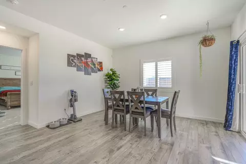 Dining - 2694 Seiad St, Redding, CA 96002 photo 2 of 3