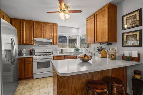 3608 Capricorn Way, Redding, CA 96002 photo 13