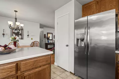 3608 Capricorn Way, Redding, CA 96002 photo 11