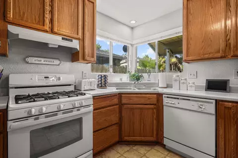 3608 Capricorn Way, Redding, CA 96002 photo 12