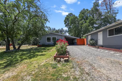 Exterior - 16679 Thompson Ln, Redding, CA 96001 photo 4 of 7