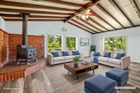 Living - 16679 Thompson Ln, Redding, CA 96001 photo 1 of 3