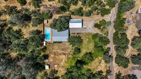View/Area - 16679 Thompson Ln, Redding, CA 96001 photo 1 of 1