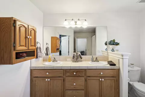2654 Queens Way, Redding, CA 96001 photo 23
