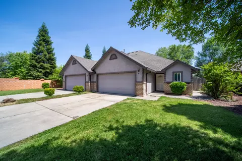 Exterior - 693 Marijean Way, Redding, CA 96003 photo 5 of 7
