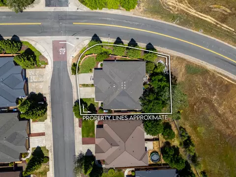 View/Area - 693 Marijean Way, Redding, CA 96003 photo 2 of 2