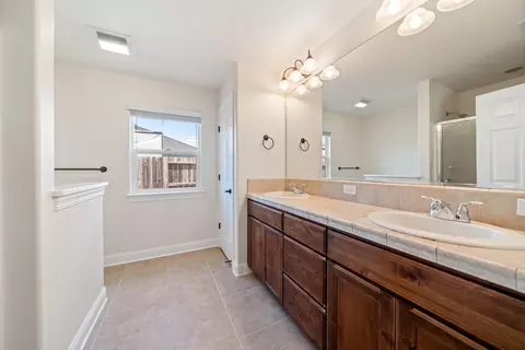 Entry Way - 6552 Capitola Pl, Redding, CA 96001 photo 1 of 1