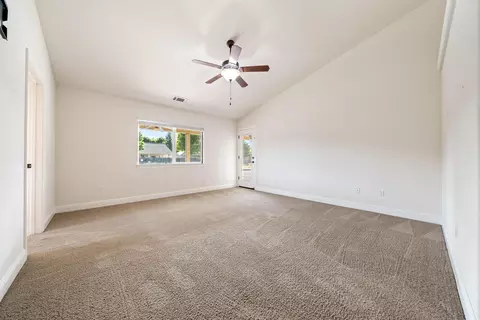 Living - 6552 Capitola Pl, Redding, CA 96001 photo 5 of 5
