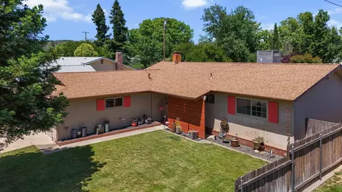2110 Meadowbrook Dr, Redding, CA 96001 photo 28