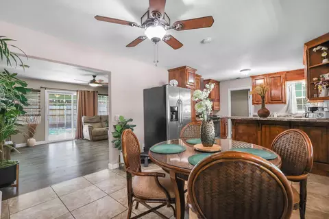 Dining - 585 Walton Dr, Red Bluff, CA 96080 photo 2 of 2