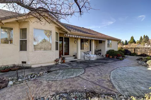 2211 Everest Dr, Redding, CA 96001 photo 34