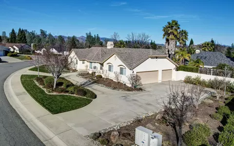 2211 Everest Dr, Redding, CA 96001 photo 14