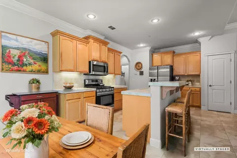 Kitchen - 955 Leisha Ln, Redding, CA 96001 photo 3 of 4