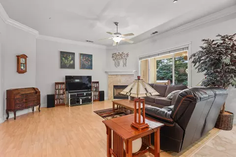Living - 955 Leisha Ln, Redding, CA 96001 photo 2 of 2