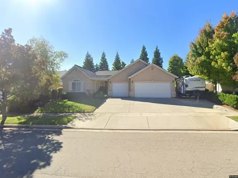Exterior - 955 Leisha Ln, Redding, CA 96001 photo 10 of 10