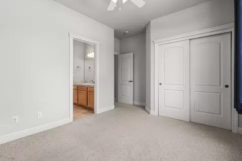 Bedroom - 955 Leisha Ln, Redding, CA 96001 photo 6 of 6