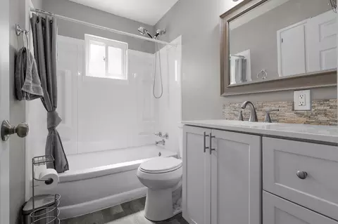 1000 A St, Redding, CA 96002 photo 17