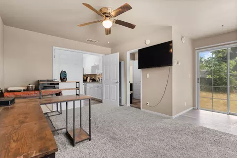 1000 A St, Redding, CA 96002 photo 10