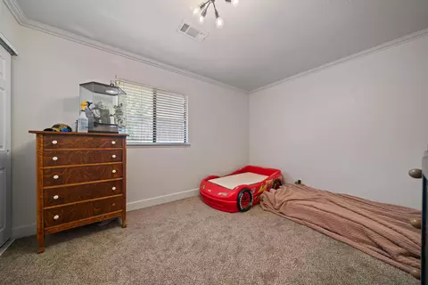 1937 Carleton St, Redding, CA 96002 photo 14