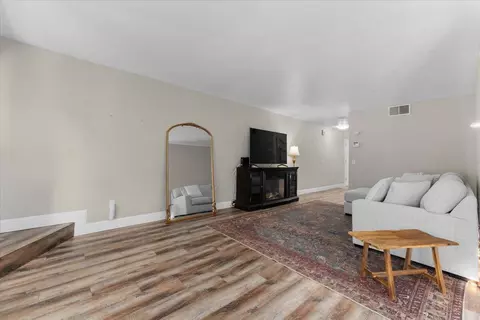 Living - 1968 Bechelli Ln, Redding, CA 96002 photo 2 of 2
