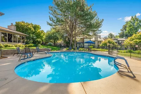 Exterior - 1968 Bechelli Ln, Redding, CA 96002 photo 1 of 8